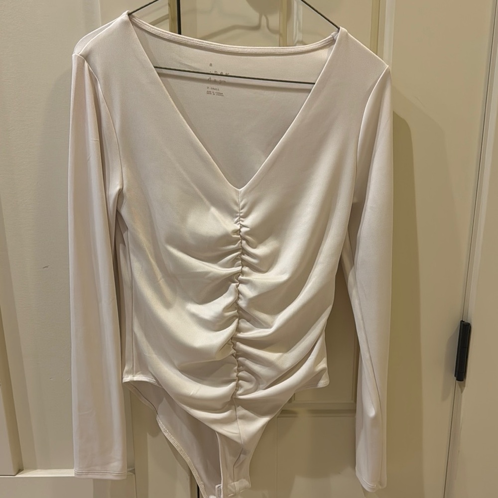 A.new‎ day Elegant Cream Long Sleeve Ruched Bodysuit